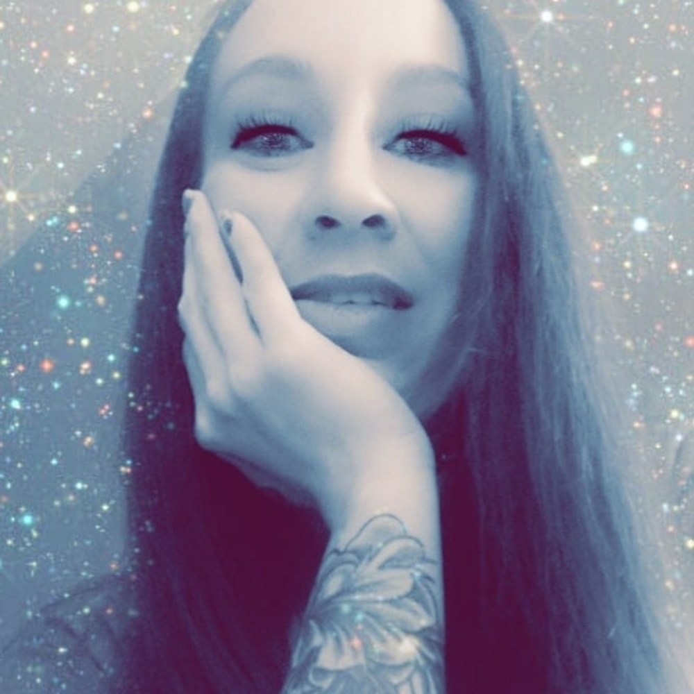Meet your Posher, Britni